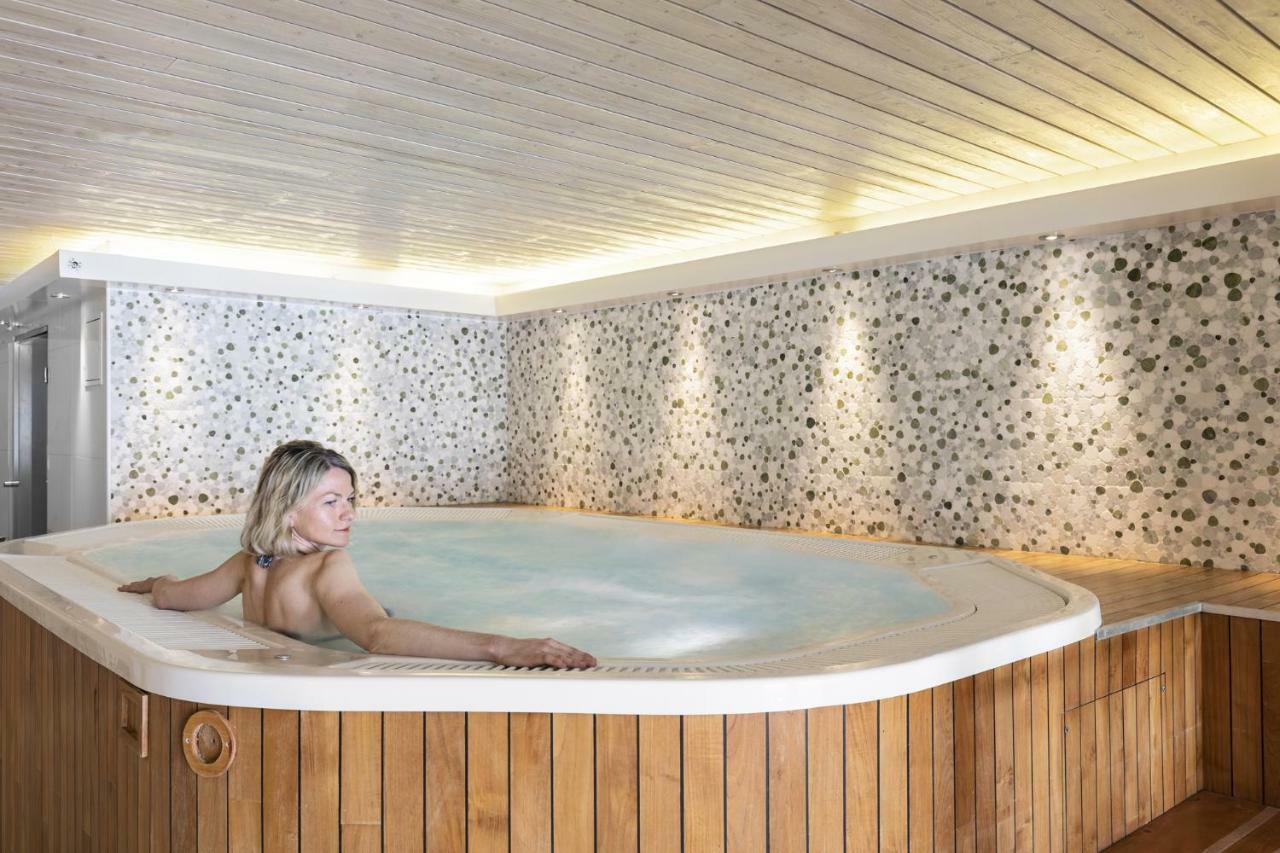 Residence Les Balcons De La Rosiere Eksteriør billede